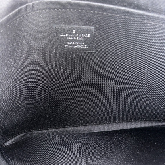 LOUIS VUITTON Virgil Abloh Monogram Taurillon Zoom With Friends A4 Pouch Clutch - Picture 8 of 10